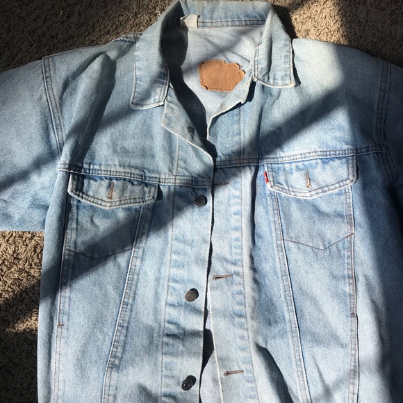 Levi’s Jacket - Picture 3 of 3